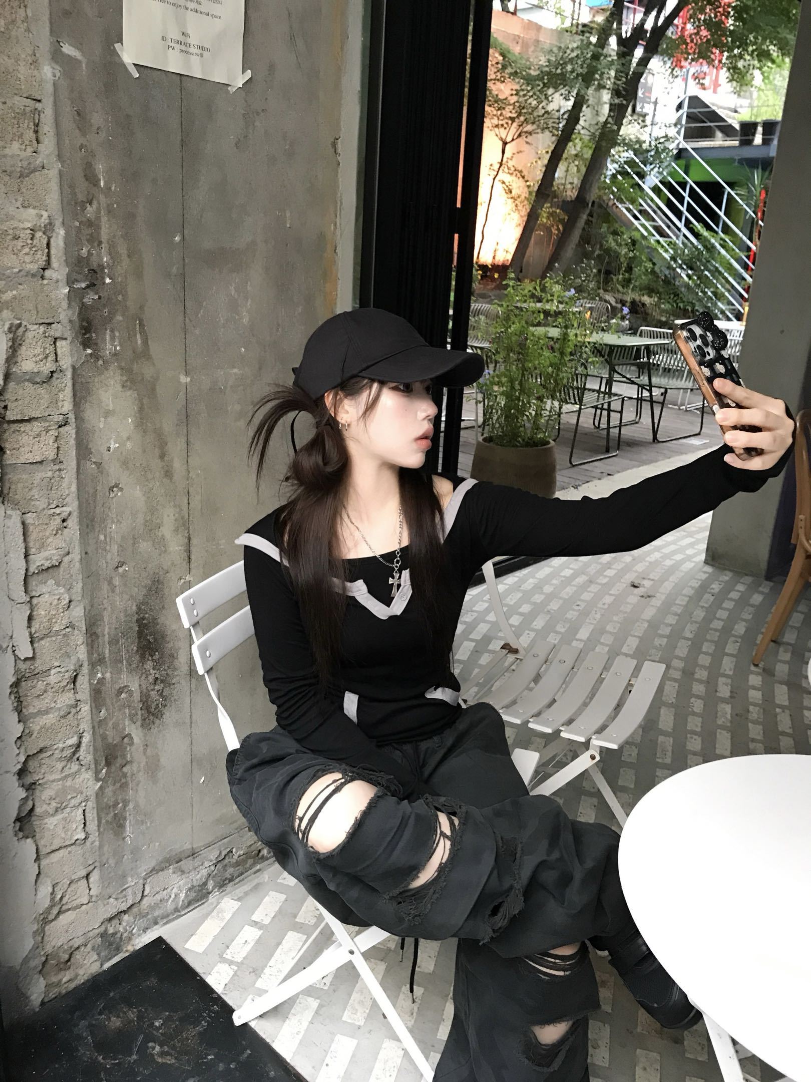 [Preorder 1st Drop Price] C818 Sporty not flirty hoodie