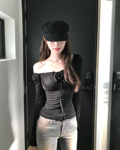 [Preorder 1st Drop Price] C819 Unforgettable teenage crush top