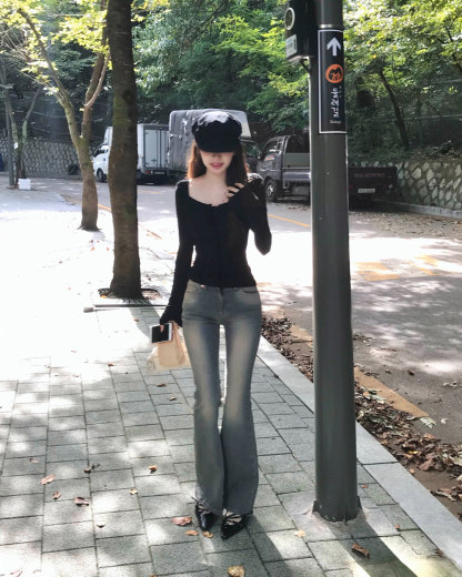 [Preorder 1st Drop Price] C819 Unforgettable teenage crush top