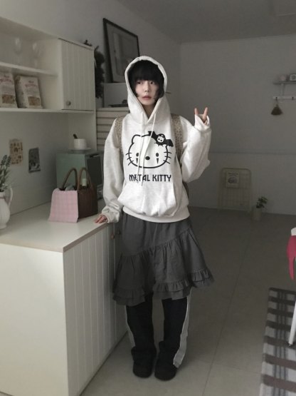 [Preorder 1st Drop Price] C902 Metal Kitty Hoodie