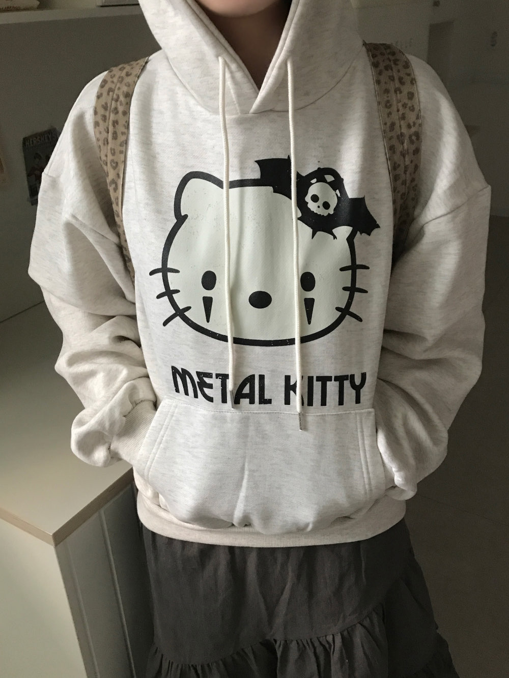 [Preorder 1st Drop Price] C902 Metal Kitty Hoodie