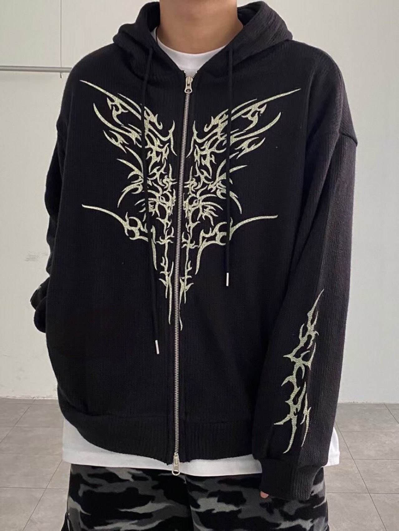 [Preorder 1st Drop Price] C903 Thorn Signal Hoodie