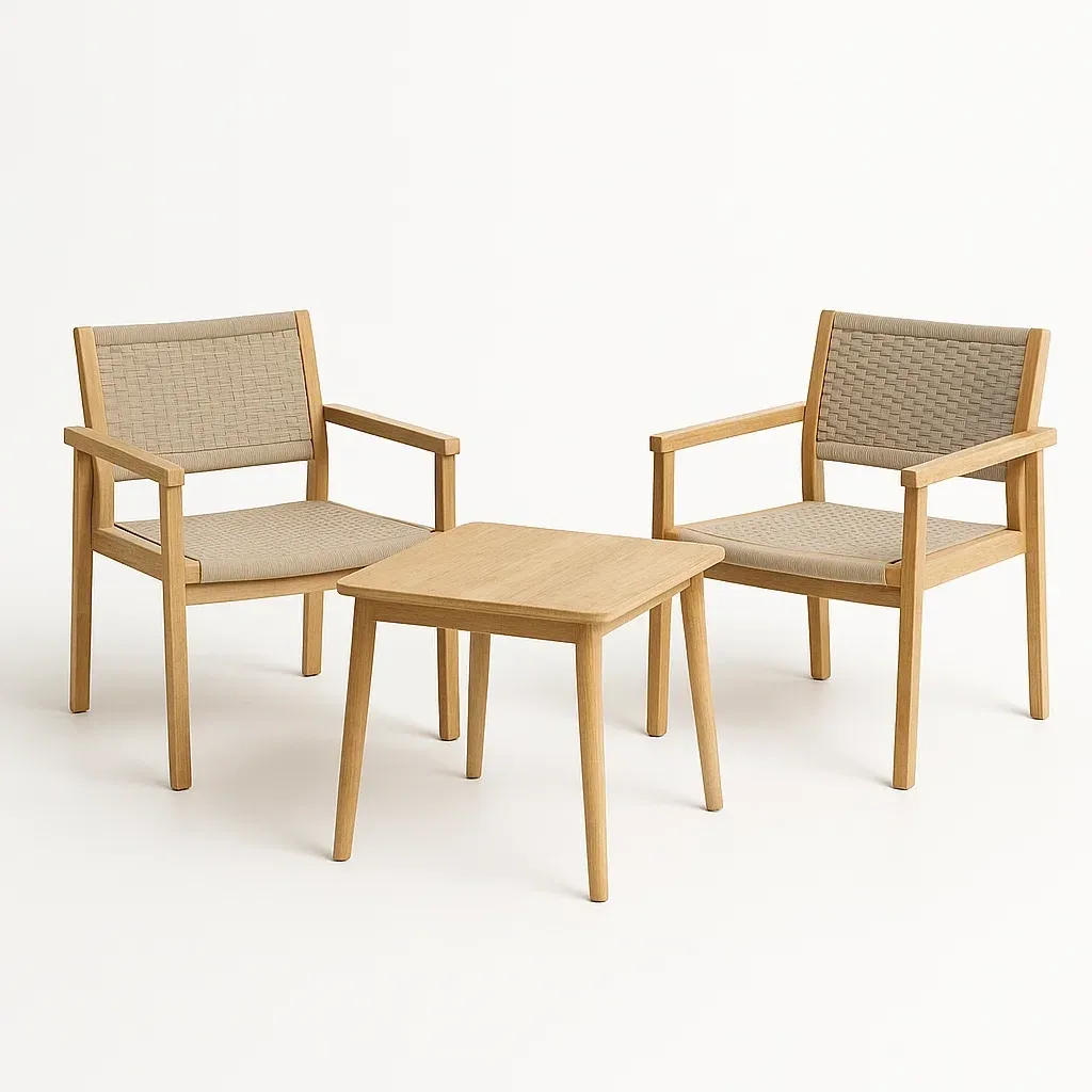 Petit ensemble bistrot de terrasse en bois avec chaises et assises en polyester beige et table assortie