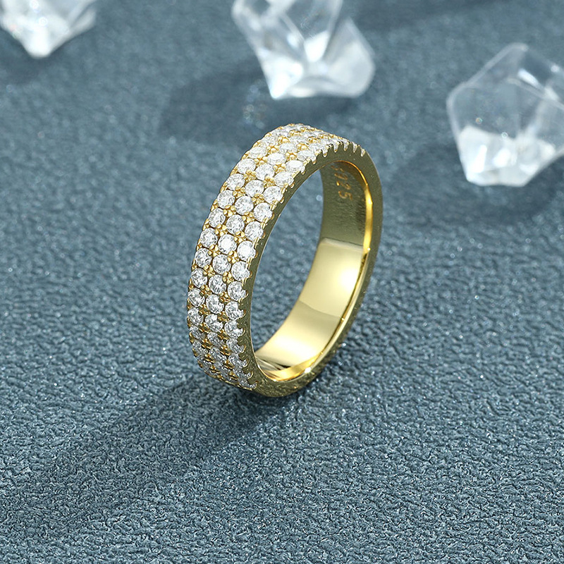 VR076 Ring