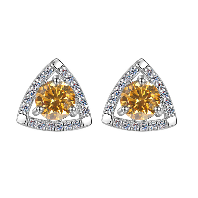 VS068 Stud Earrings