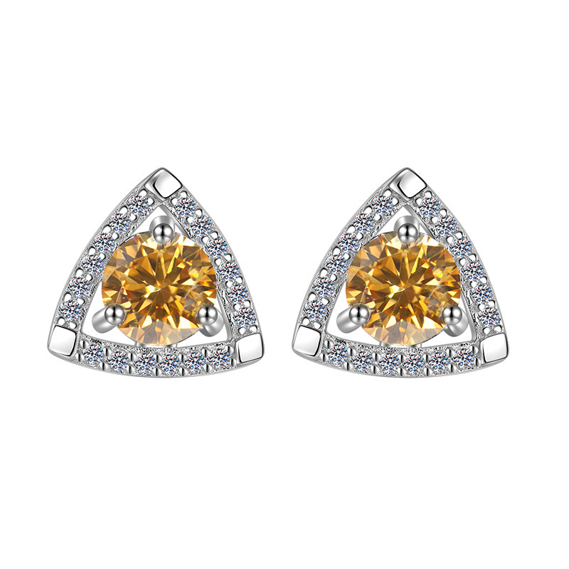 VS068 Stud Earrings