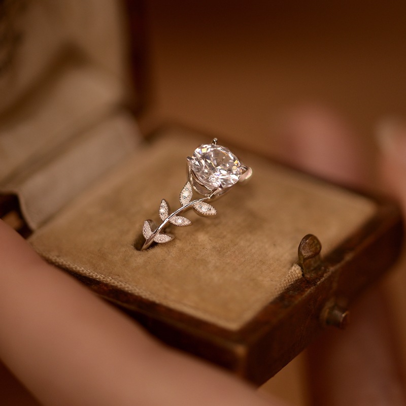 VR083 Ring