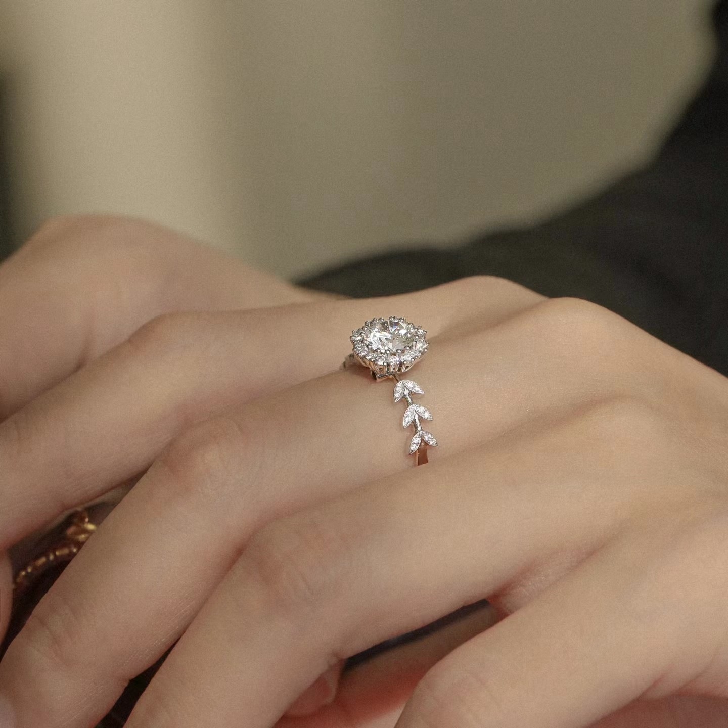 VR085 Ring