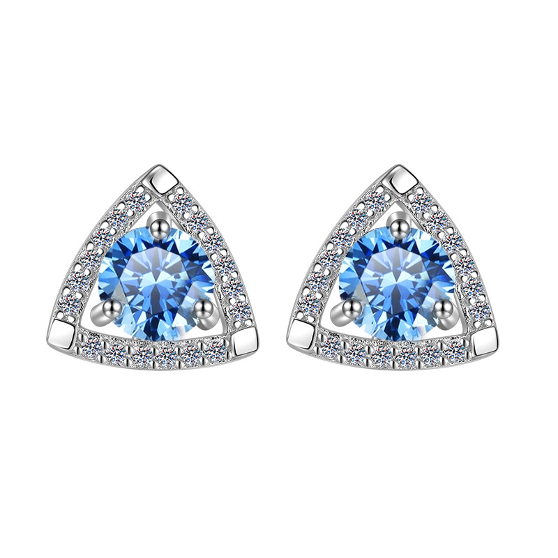 VS068 Stud Earrings