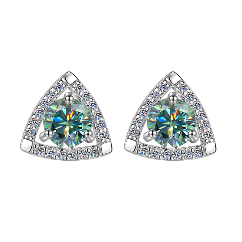 VS068 Stud Earrings