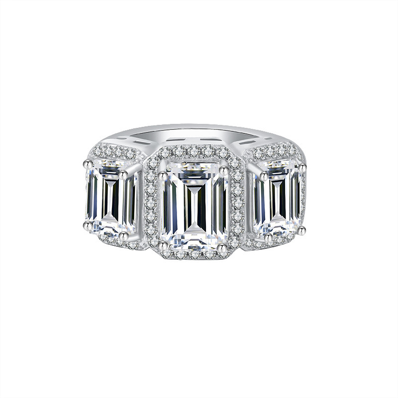 VR057 Ring