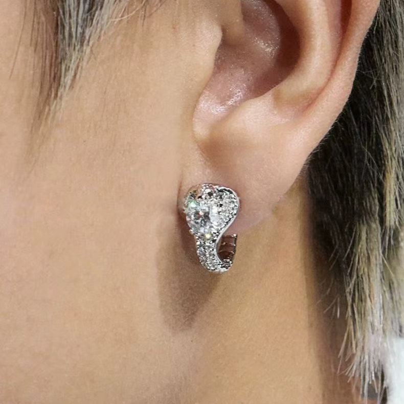 VS063 Stud Earrings