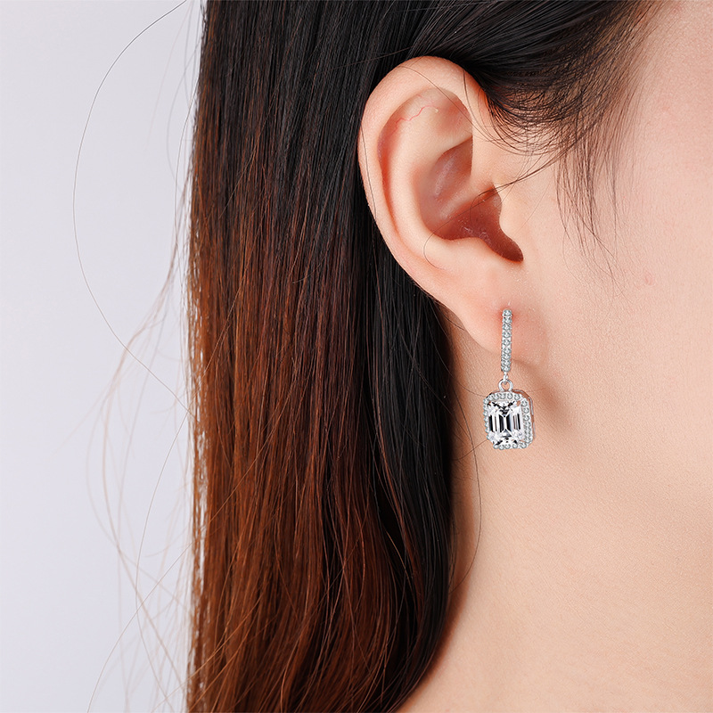 VE005 Earring