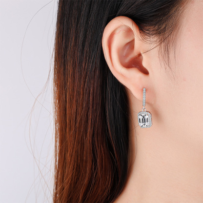 VE005 Earring
