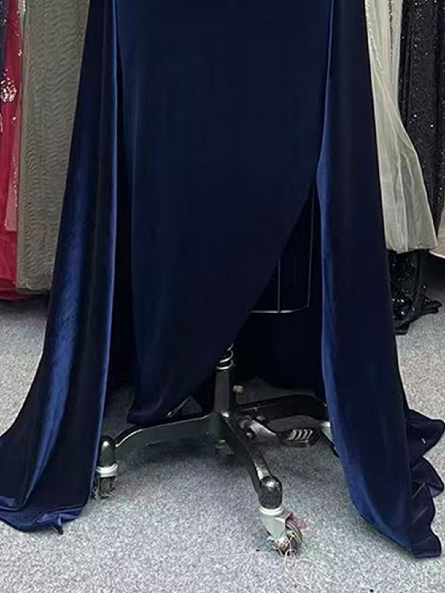 Long Sleeves Velvet Formal Dresses for Women V Neck Mother of the Groom Dress