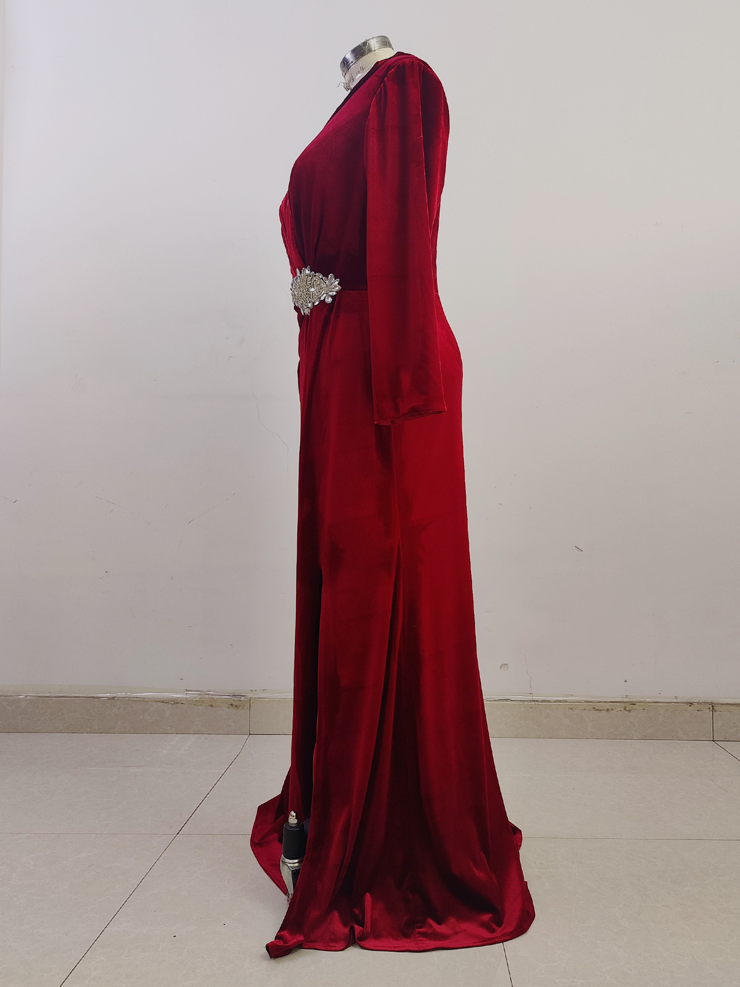 Long Sleeves Formal Dresses for Women Satin V Neck Evening Party Dress