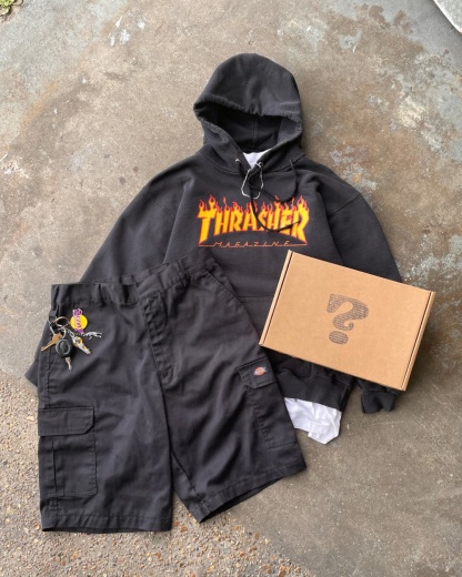 Vintage Outfit Mystery Box