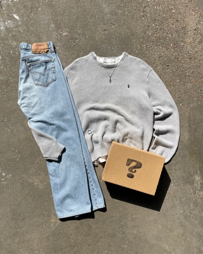 Vintage Outfit Mystery Box