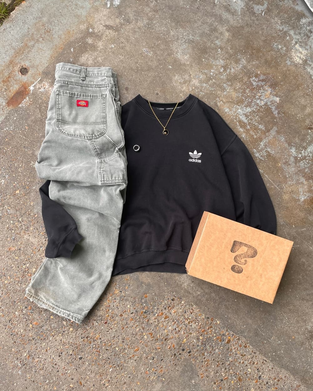 Vintage Outfit Mystery Box