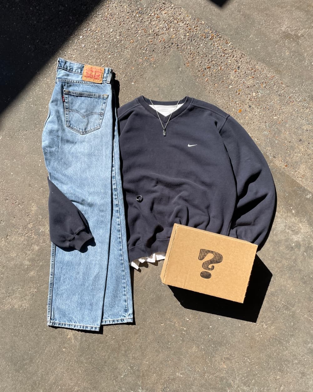 Vintage Outfit Mystery Box