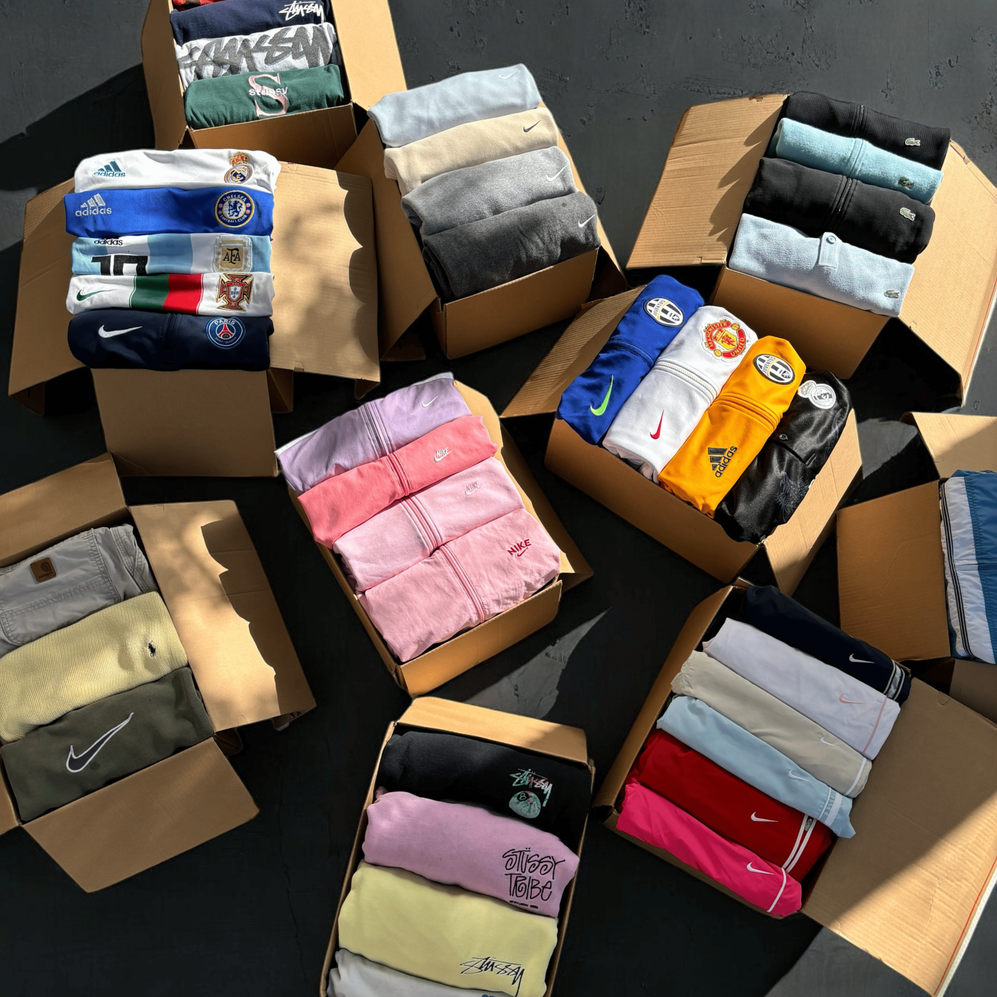 PREMIUM VINTAGE MYSTERY BOX (3-5 PIECES)