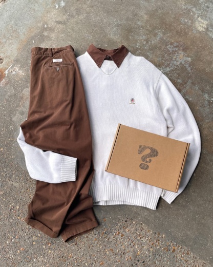 Vintage Outfit Mystery Box