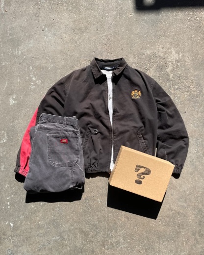 Vintage Outfit Mystery Box