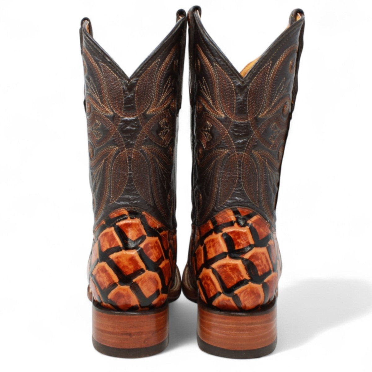 Men's Square Pirarucu Engraved Boot-Honey