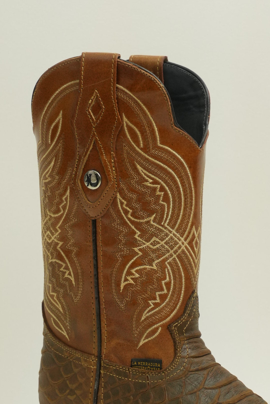 Crocodile-Embossed Leather Western Cowboy Boots