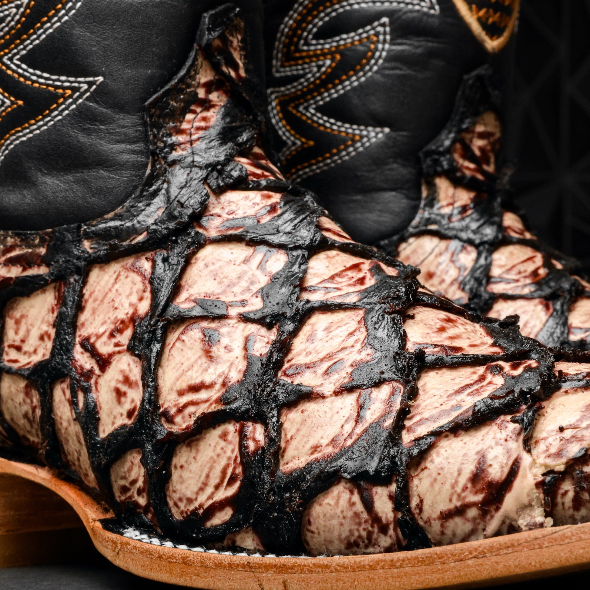 Orix Jumbo Pirarusu Leather Boots - Square Toe