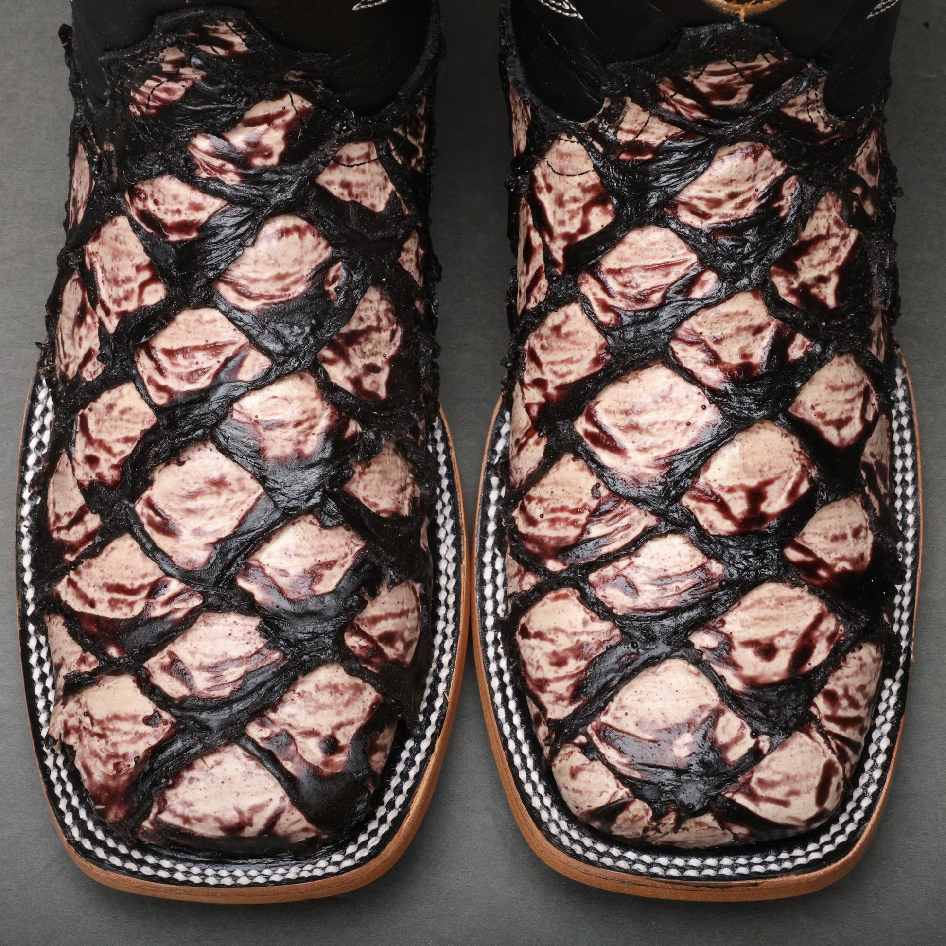 Orix Jumbo Pirarusu Leather Boots - Square Toe