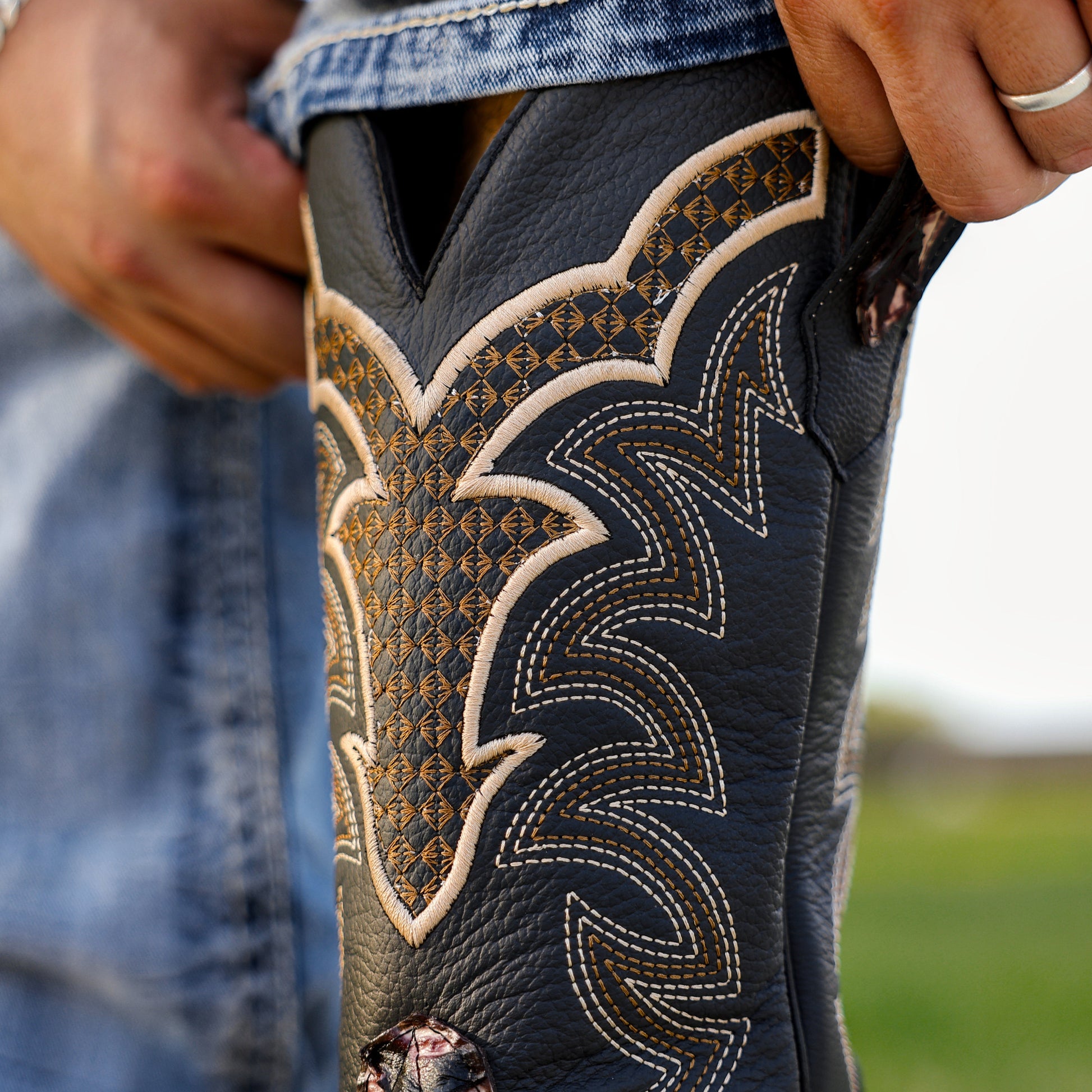 Orix Jumbo Pirarusu Leather Boots - Square Toe