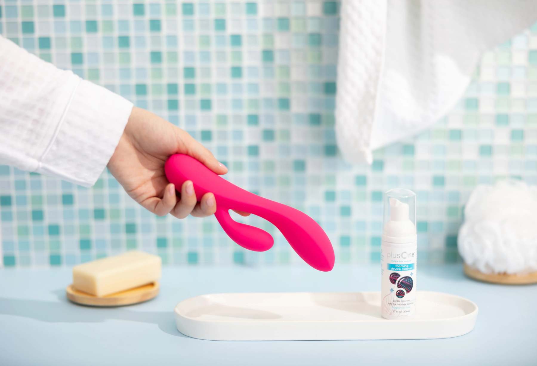 plusOne Dual Rabbit Vibrator, High-quality Silicone, Pink