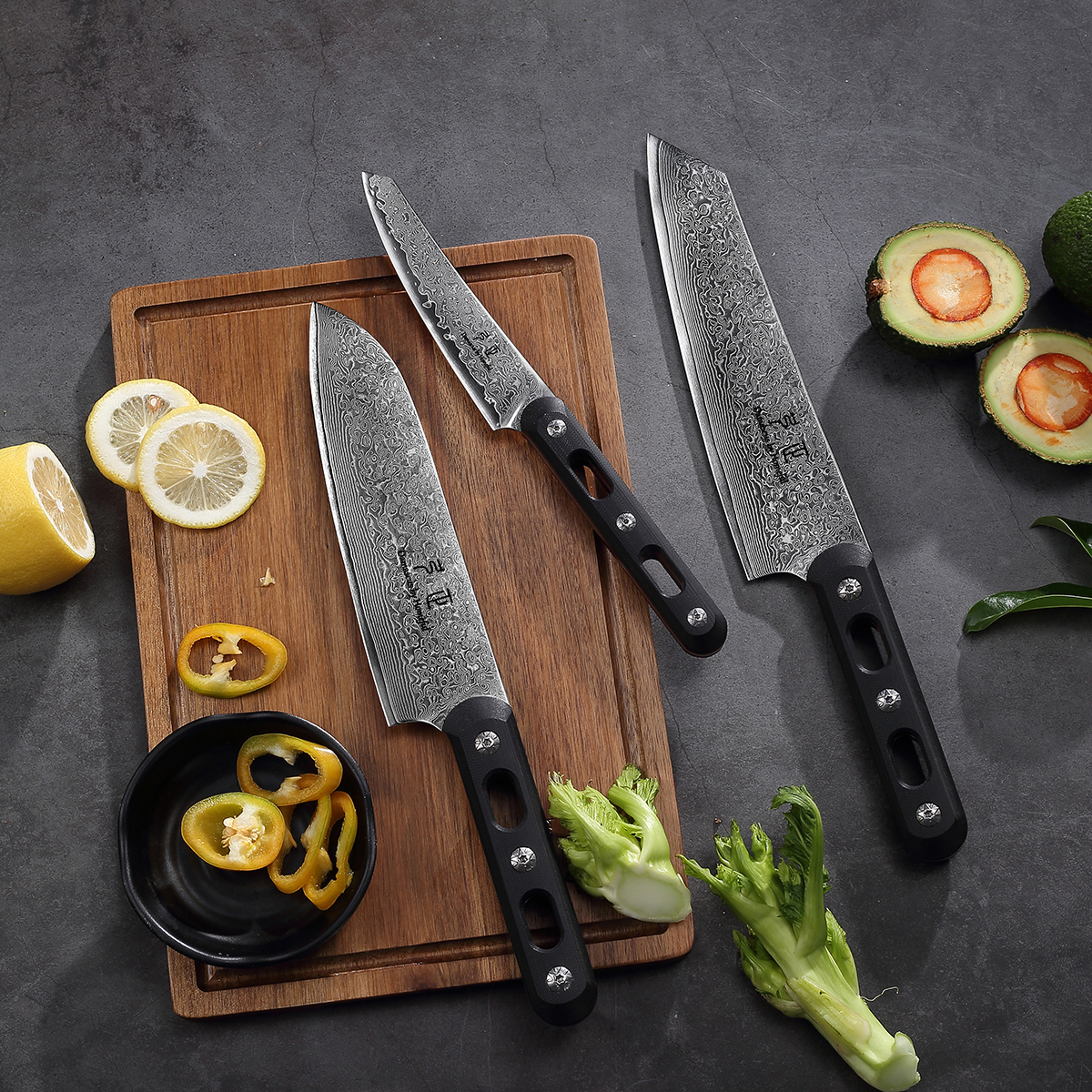 Homeful Executive Japanese Damascus Knife