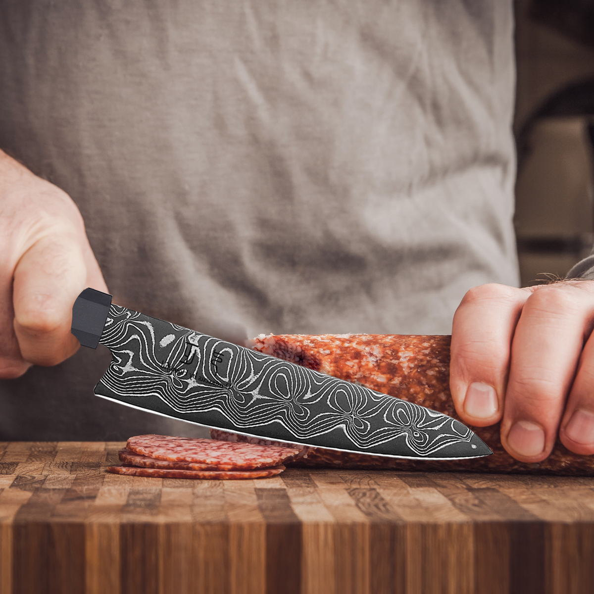 Damascus knives