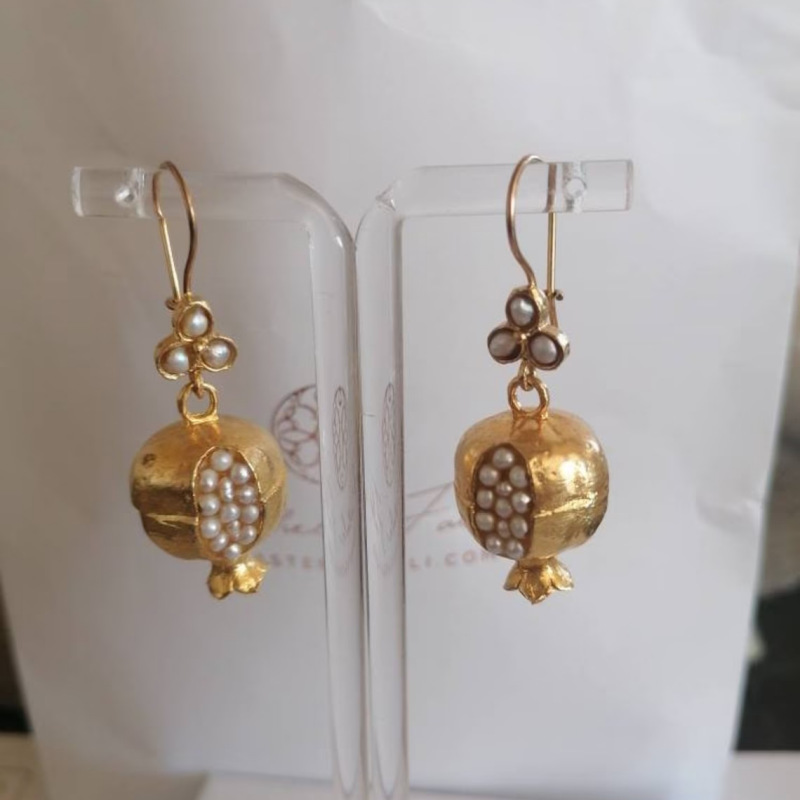 Vintage Pomegranate Design Earrings