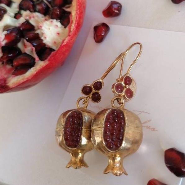Vintage Pomegranate Design Earrings