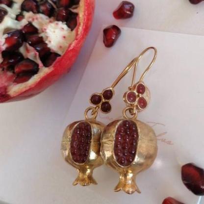 Vintage Pomegranate Design Earrings