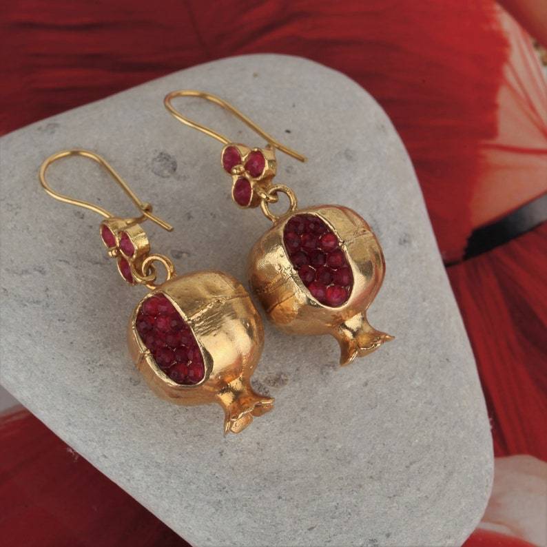 Vintage Pomegranate Design Earrings