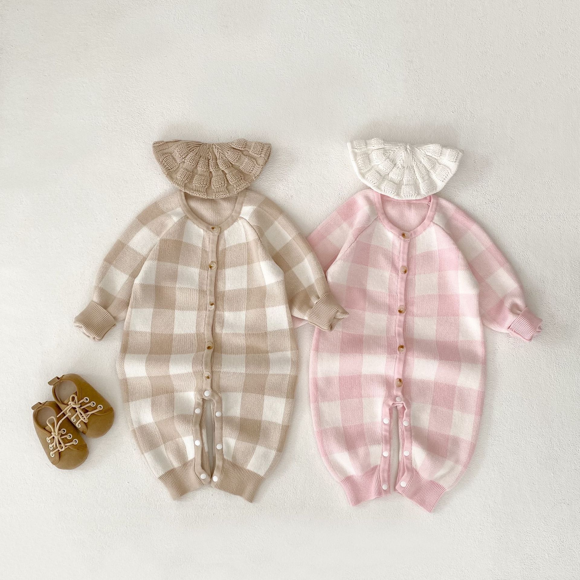 Tender Gingham Knit Suit