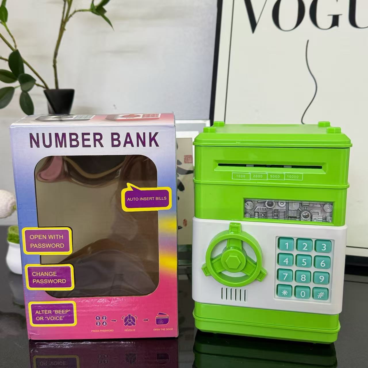 Children's large-capacity simulated intelligent money-saving machine/piggy bank with password lock