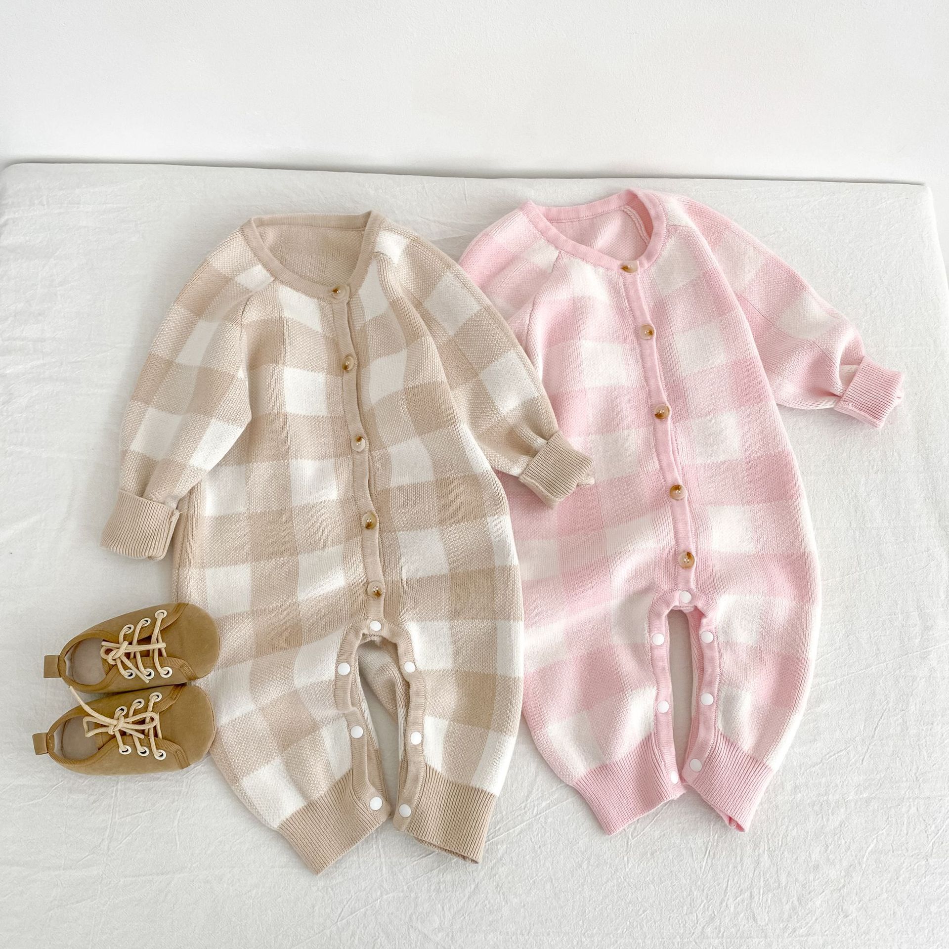 Tender Gingham Knit Suit