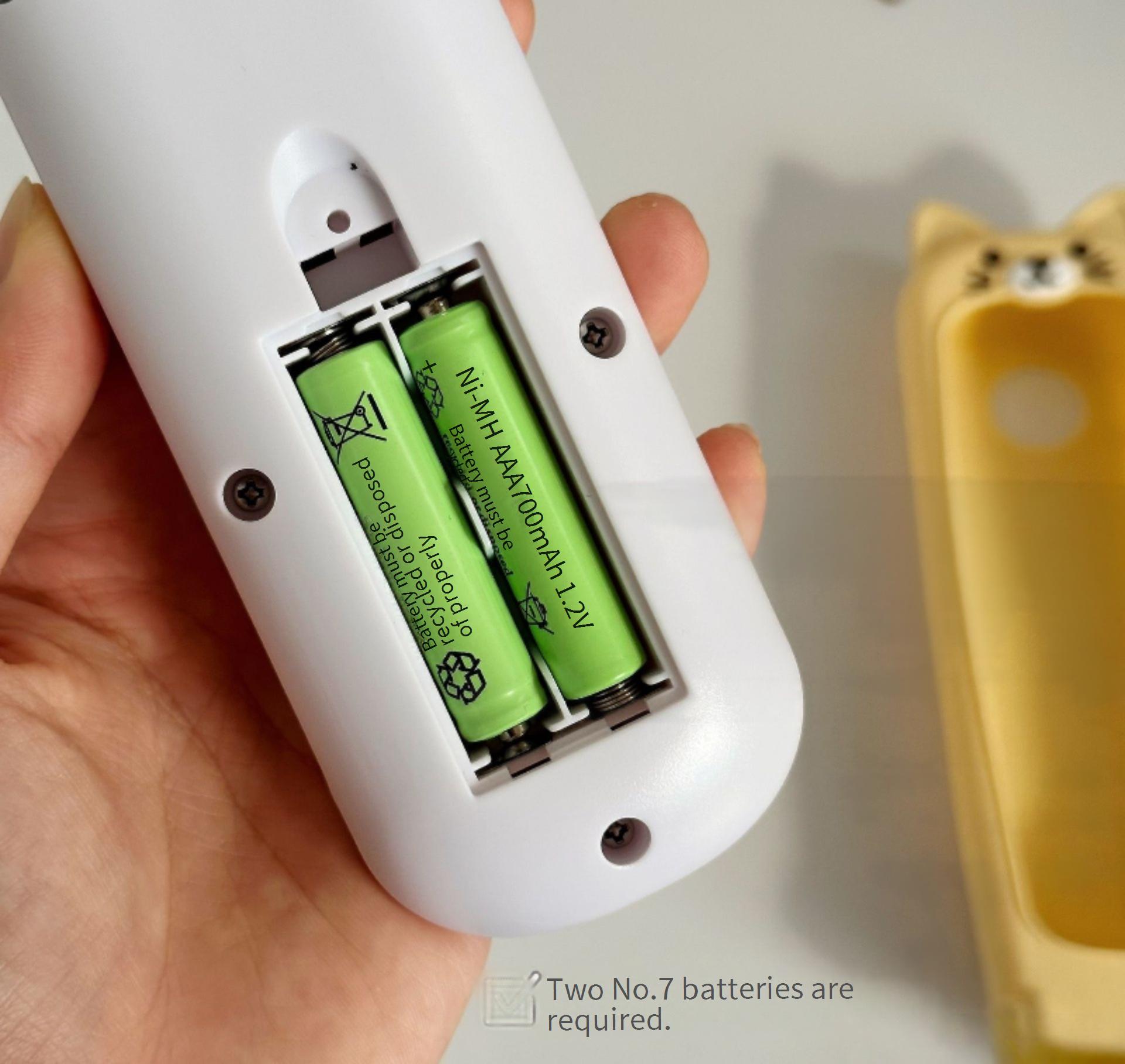 A simulated TV remote control that supports early childhood education in English, French, and Spanish