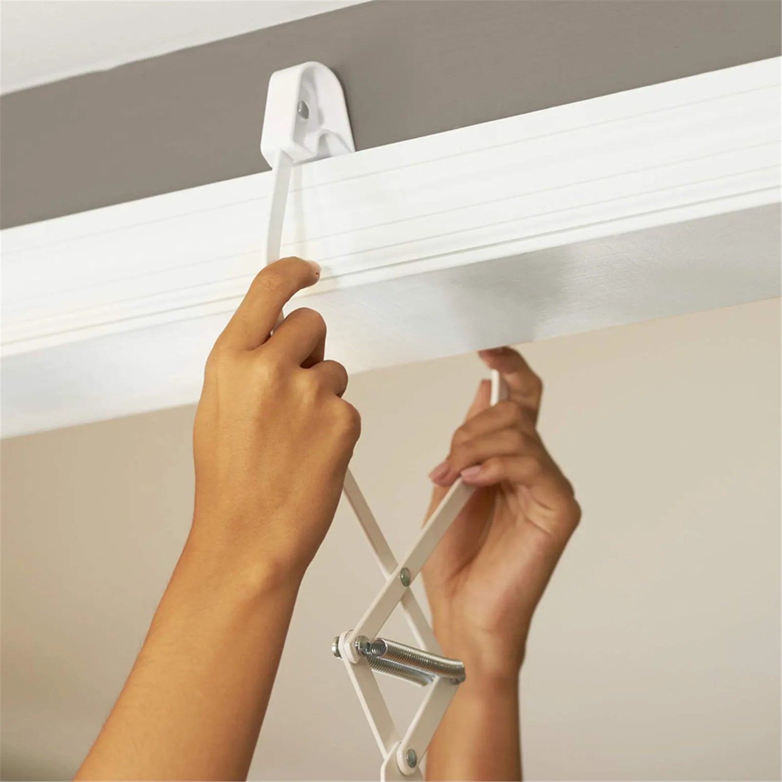 Baby Bounce Seat Portable Door Swing Jumper, 6 Months To 2 Years Old