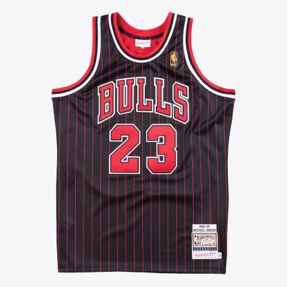 Michael Jordan Chicago Bulls 1996-97 Black Alternate Authentic Jersey