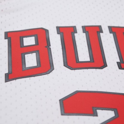 Steve Kerr Chicago Bulls 1997-98 White Swingman Jersey