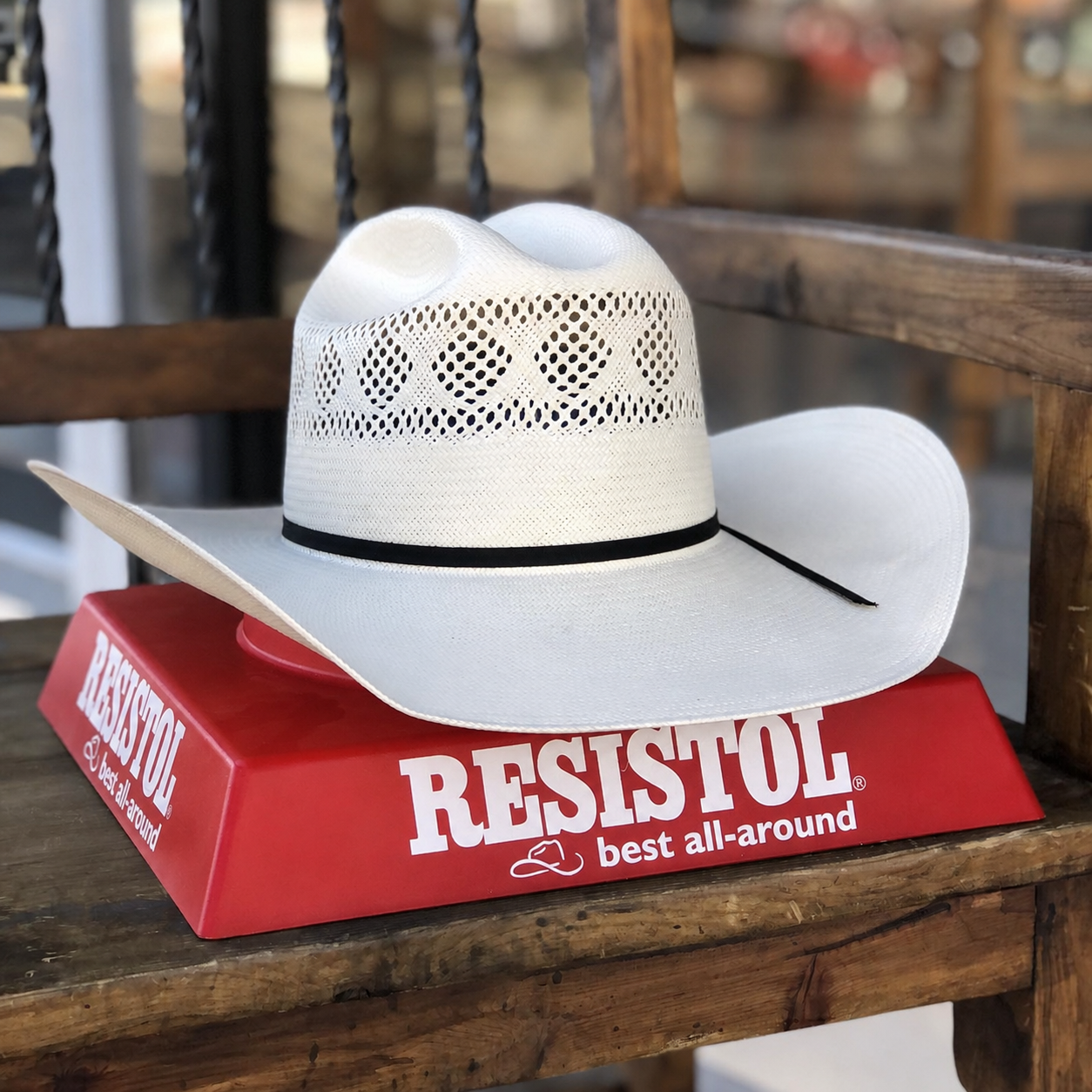 RES 20 Coyote Creek- straw cowboy hat