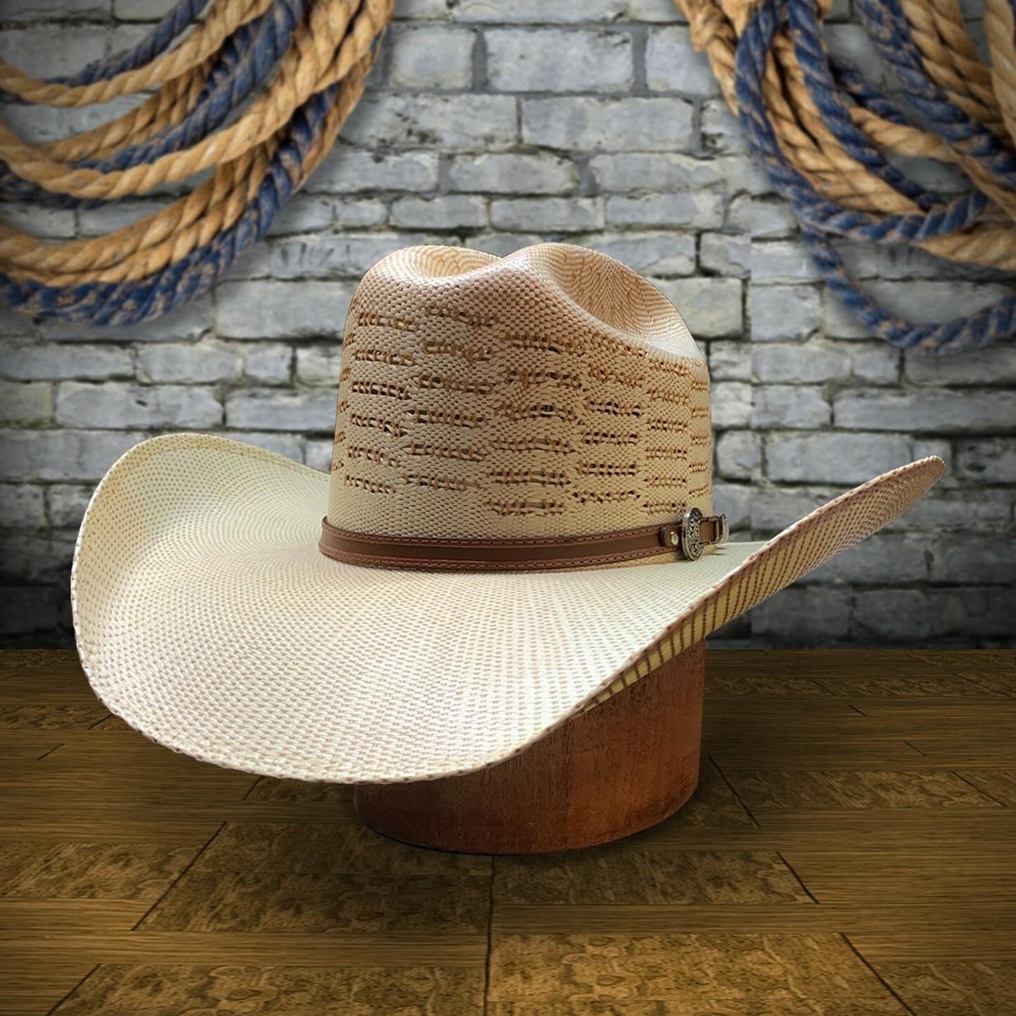 Bangora Roper Breathable Two-Tone Straw Hat