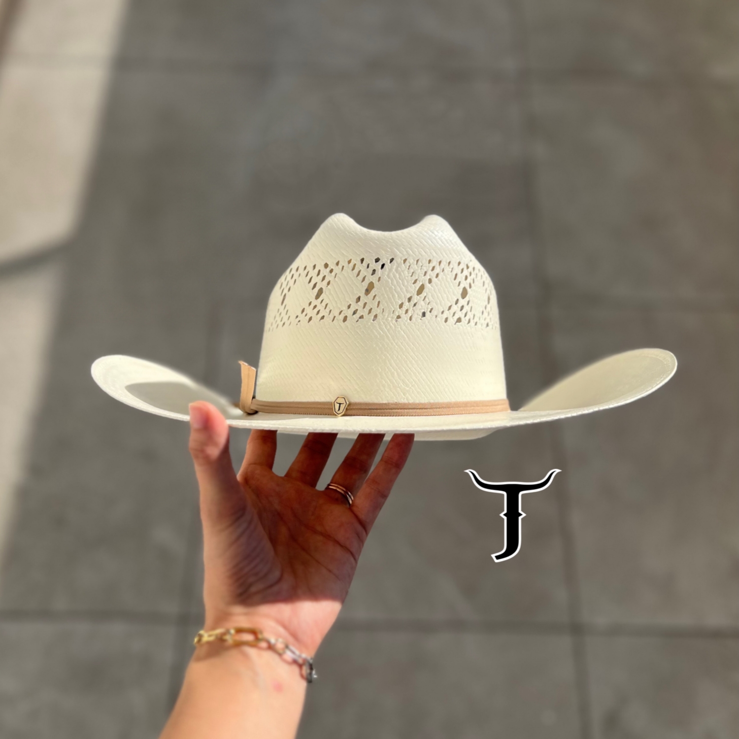 Taurus 20X Straw Hat- TOYO