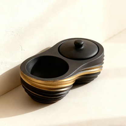 Fekete és arany különleges alakú fűszerdoboz (2 darab)